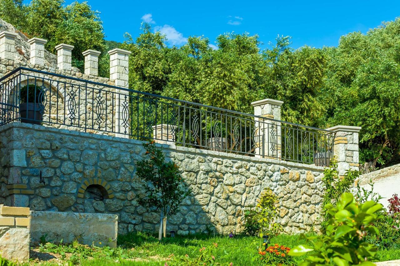 Natura Luxury Suites Parga Luaran gambar