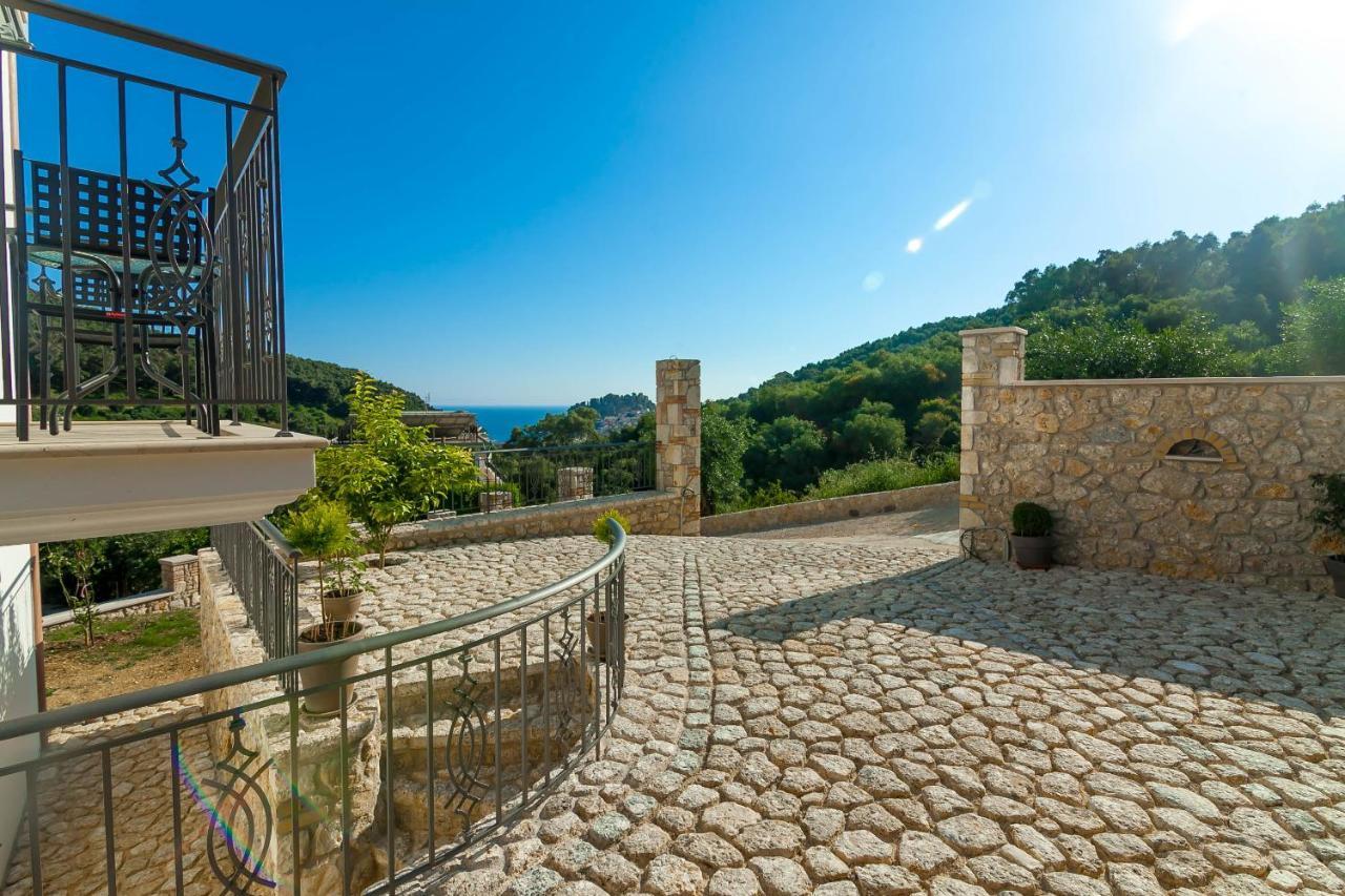 Natura Luxury Suites Parga Luaran gambar